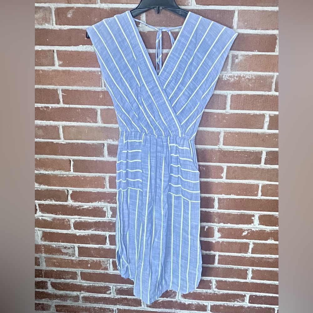 Universal Thread Striped Backless Dress in Blue and White
